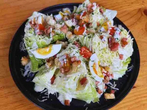 ENSALADA WEDGE