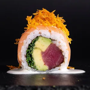 Acevichado tuna roll