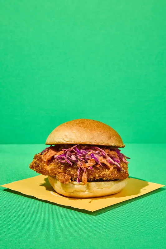 Hamburguesa de Pollo crocante. Hamburguesa de Pollo crocante.