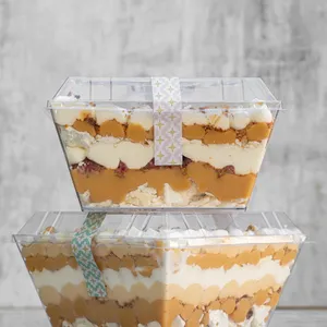 Postre de Merengue Manjar y Praliné Almendras