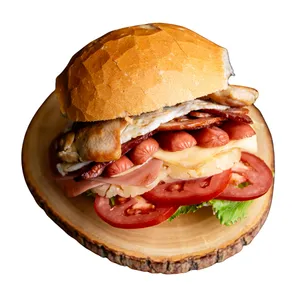 Super sanguchon (1 hamburguesa+2 hotdogs+4 tocinos+2 quesos+2 jamones+1 huevo+gaseosa papas al hilo, cremas y ensaladas )
