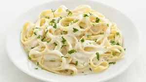 Pasta con Salsa Alfredo