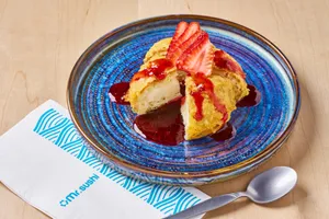 Tempura Helado Frutos Rojos – Helado Frito con Mermelada de Berries