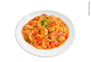 Tallarín Saltado de Pollo