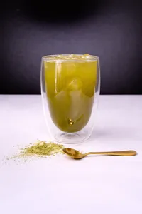 Iced Té Matcha