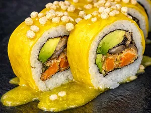 Tropical veggie roll