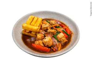 Pollo Saltado