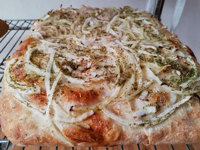 Focaccia Cebolla, Oregano y sal gruesa ( 30 * 40 cm )