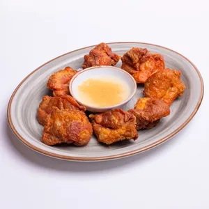 Chicharrón De Pollo (pierna)