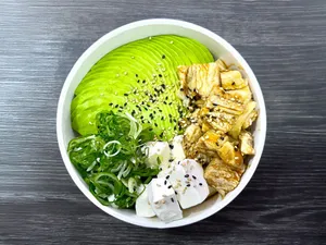 Gohan Chicken Teriyaki + Bebida 350cc