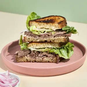 César Roast Beef Sandwich