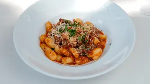 Ñoquis con Salsa Ragú