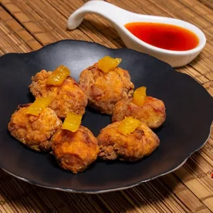 Crocantes de Cerdo en Salsa Agridulce