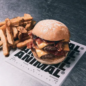 Hamburguesa Ultra Cheese & Bacon en Combo