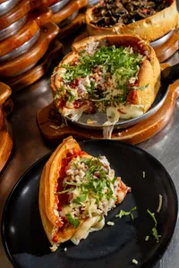 Romance mediana(3 personas)