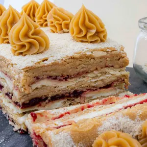 Cinta Hojarasca Frambuesa Manjar (10 P)