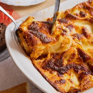 Lasagna mediana (4-5 porciones) horneada