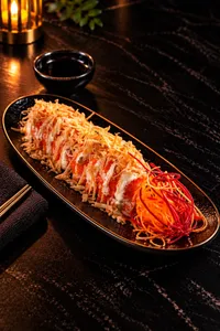 Tuna Ebi Especial Roll
