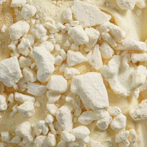 Pavlova, coulis de durazno y merengue