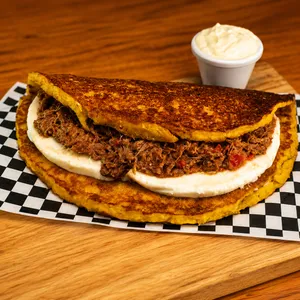 Cachapa Mixta 1 Con Mechada