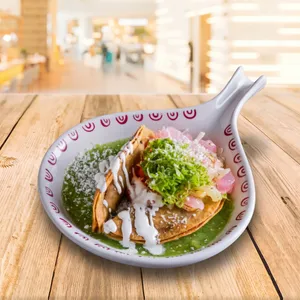 Tostadas Dobladitas de Pata