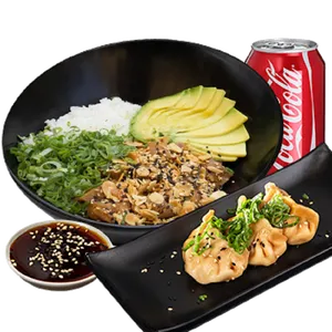 Gohan Pollo Teriyaki, Gyozas 3U, Bebida