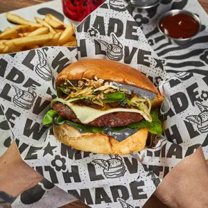 Wtf! Burger Con Papas