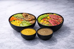 Combo 2 Ensaladas + 2 Cremas (a elección)