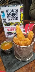 CHICKEN FINGER