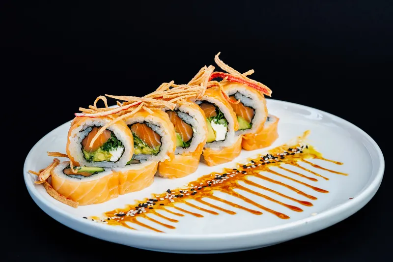 Kalea roll salmon