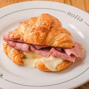 Croissant Jamón & Queso