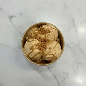 Manjar con trocitos de manjar (475 ml)