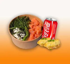 Combo gohan + bebida + gyozas