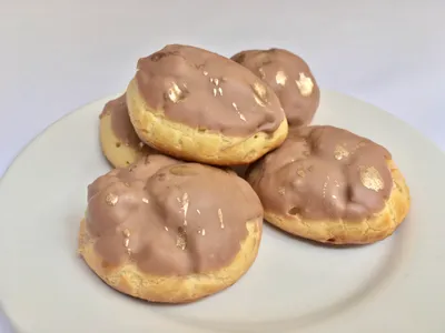 4 Profiteroles con queso