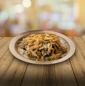 Chilaquiles con pollo