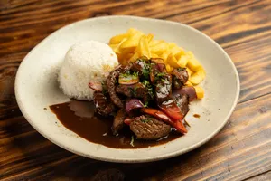 Lomo Saltado