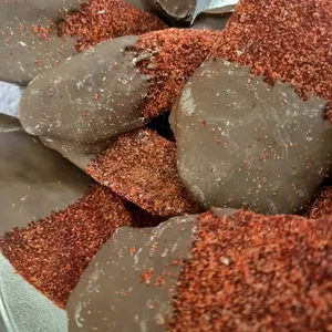 Mango Enchilado con Chocolate Dulce