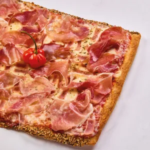 Prosciutto y jamón -grande