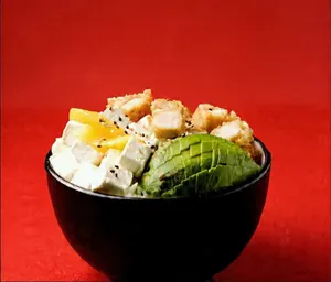 MARTES Gohan Pollo $ 3.990