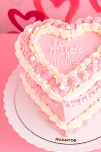 Torta Corazón Mamá