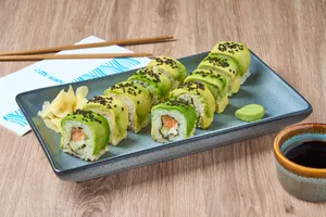 Sushi Garlic Tuna – Atún, Ajo, Limón y Camarón Tempura