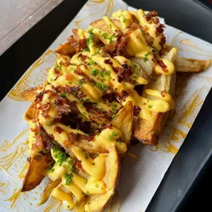 Papas Fritas Cheddar Jalapeño Bacon