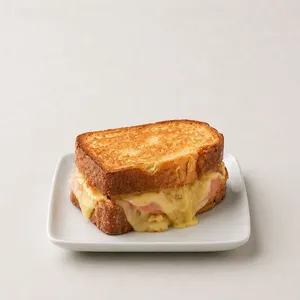 Brioche jamón queso