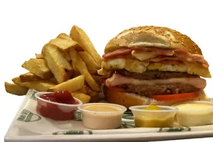 La Maestra + Papas artesanales