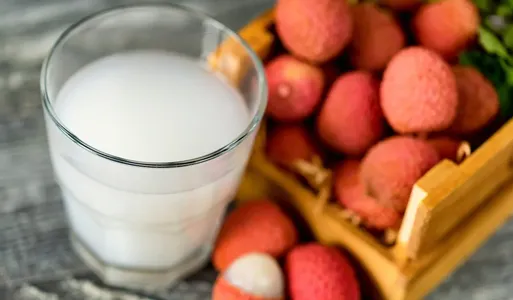 Jugo de lichi con jelly de aloe vera