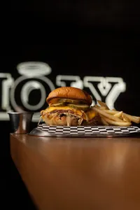 Oklahoma Burger Simple (Tributo)