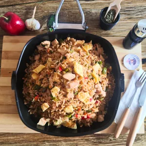 Arroz chaufa pollo L