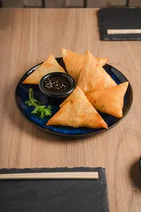 Empanaditas de camarón queso