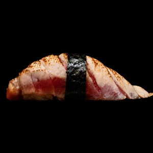 Nigiri Atún Tataki