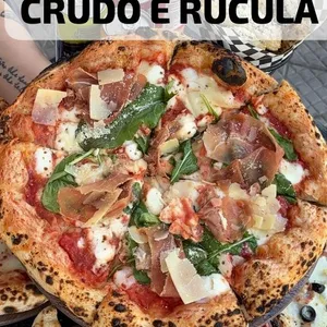 Pizza Crudo Rúcula